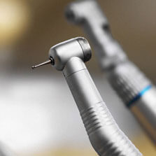 close-up picture of a dental tool